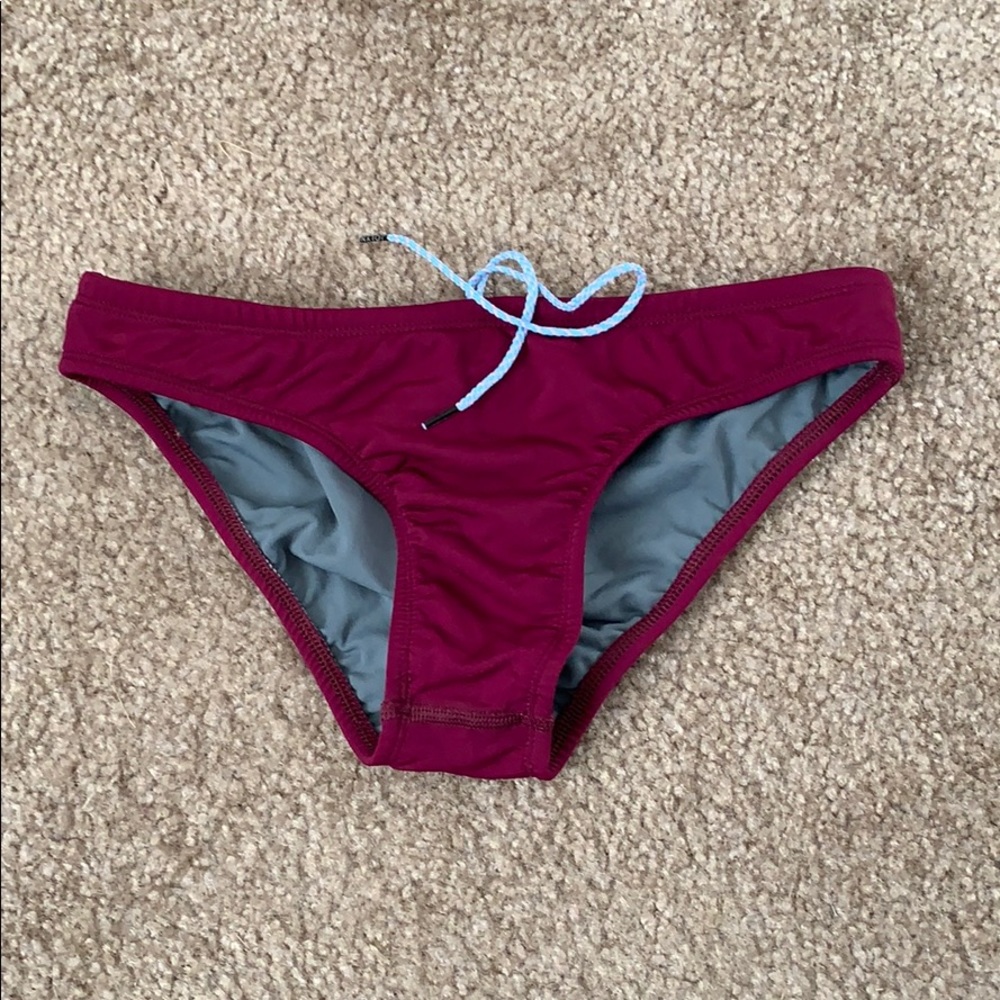 Jolyn swim bottoms -medium